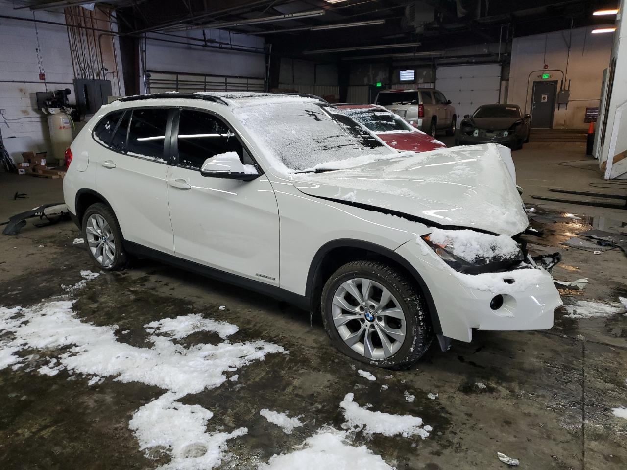 2014 BMW X1 - Image 4