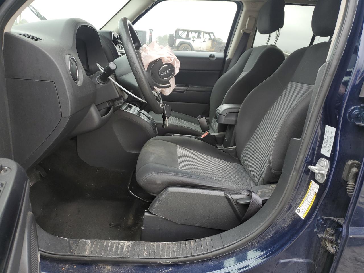2016 Jeep Liberty (Patriot) - Image 7