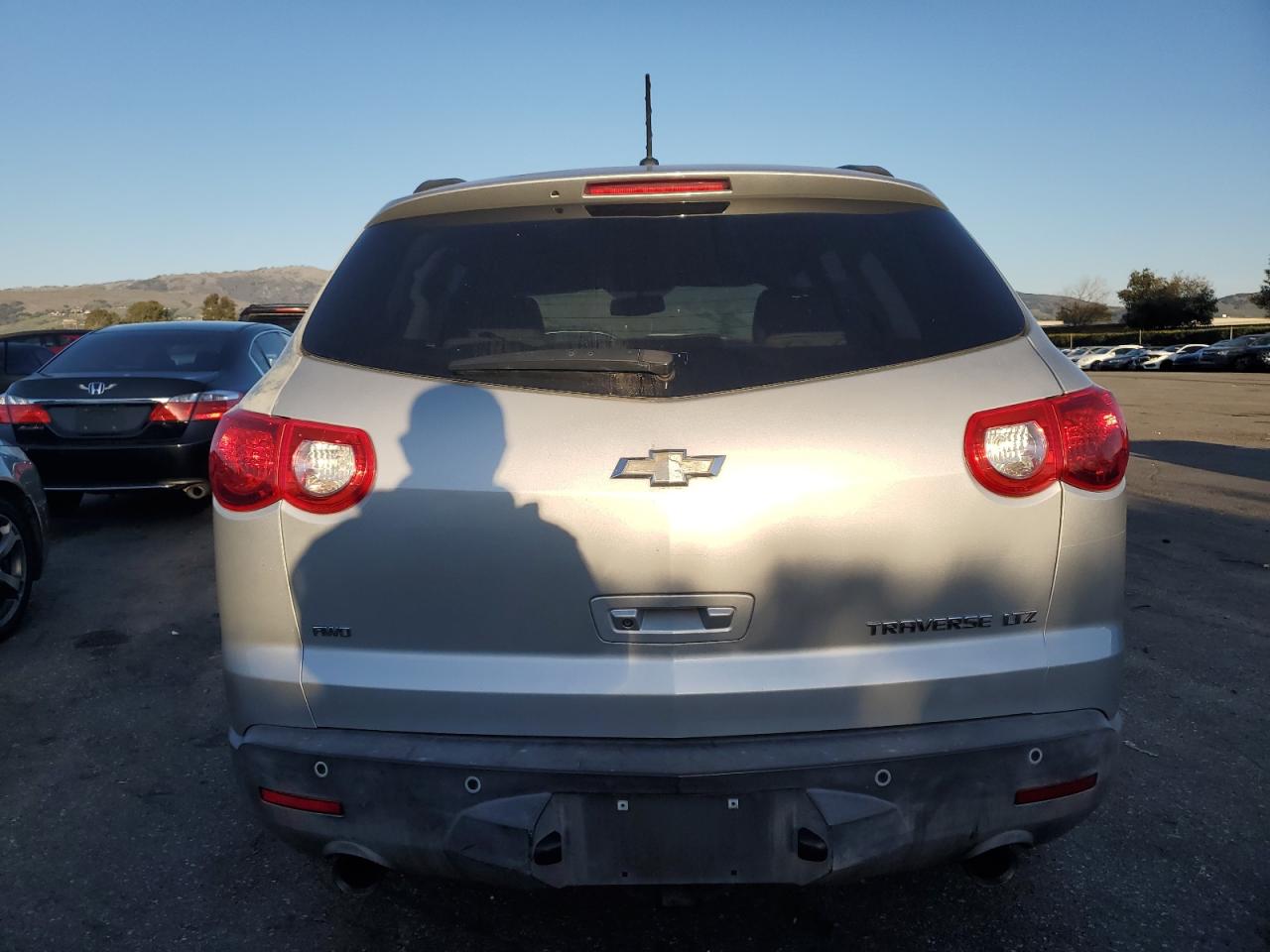 2012 Chevrolet Traverse - Image 6