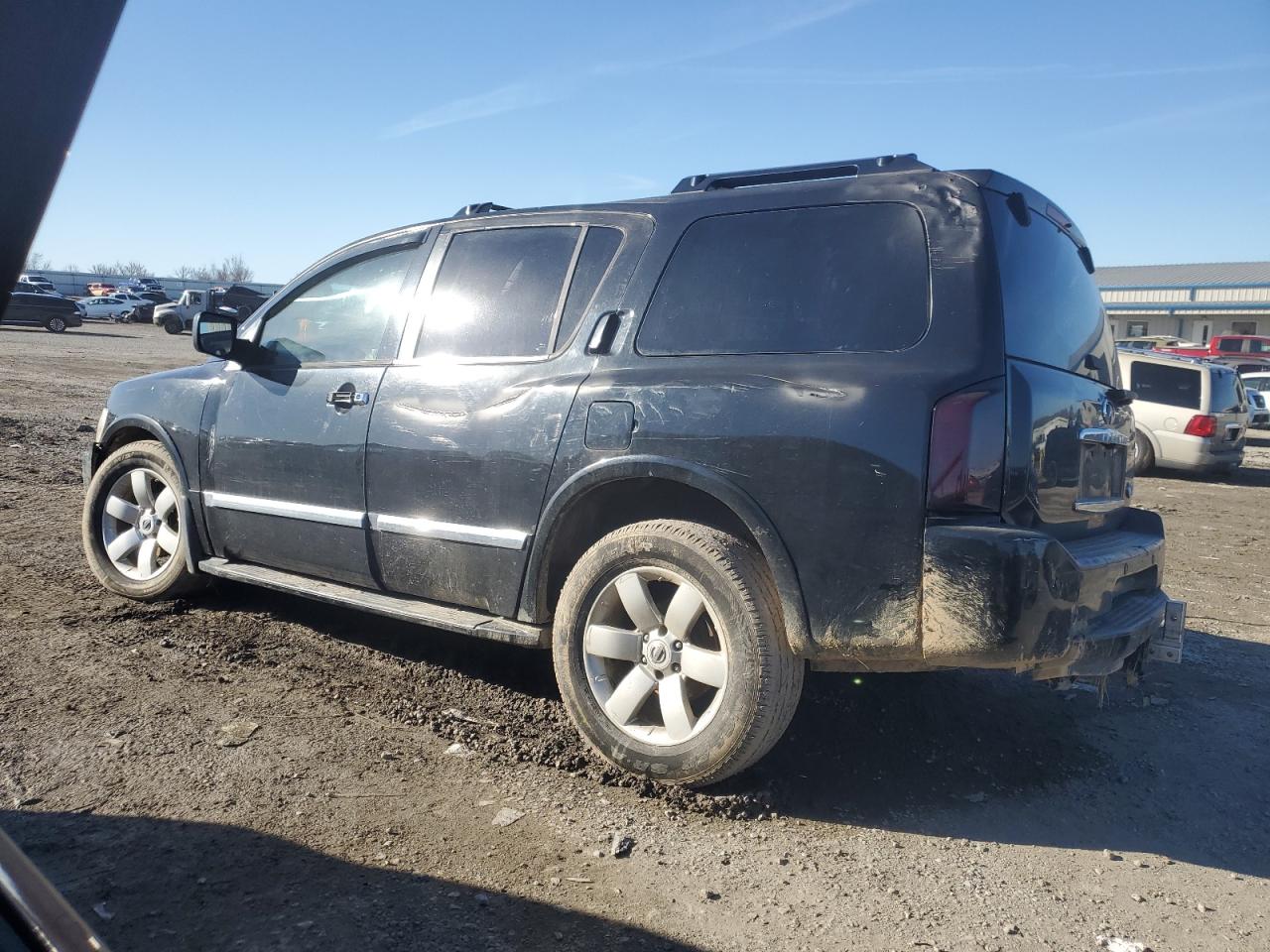 2004 Infiniti QX56 - Image 2