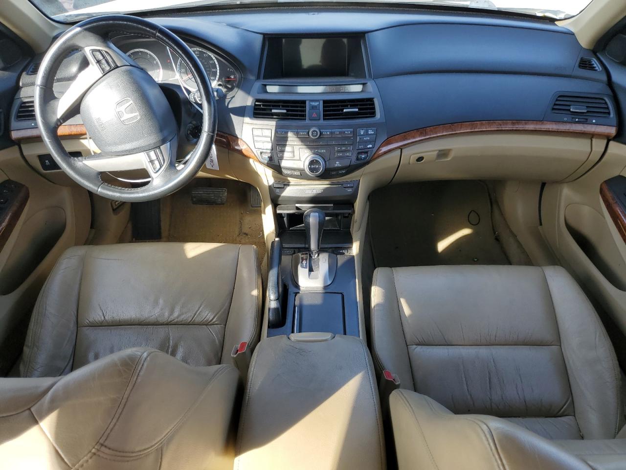 2012 Honda Accord - Image 8