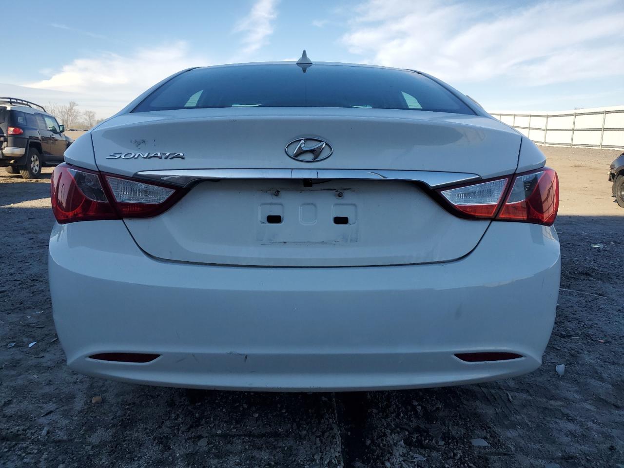 2013 Hyundai Sonata - Image 6