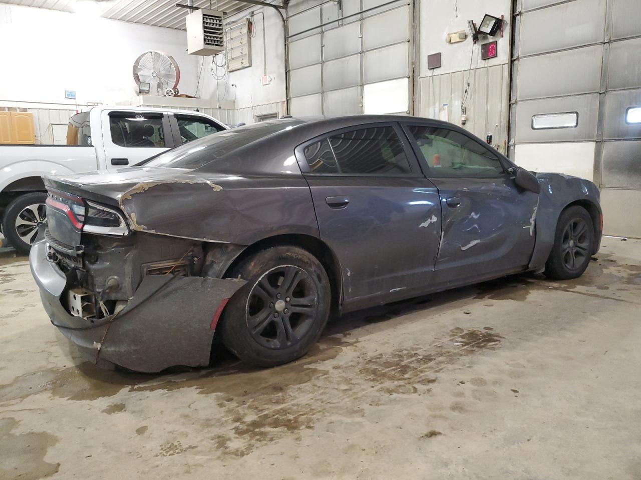 2016 Dodge Charger - Image 3