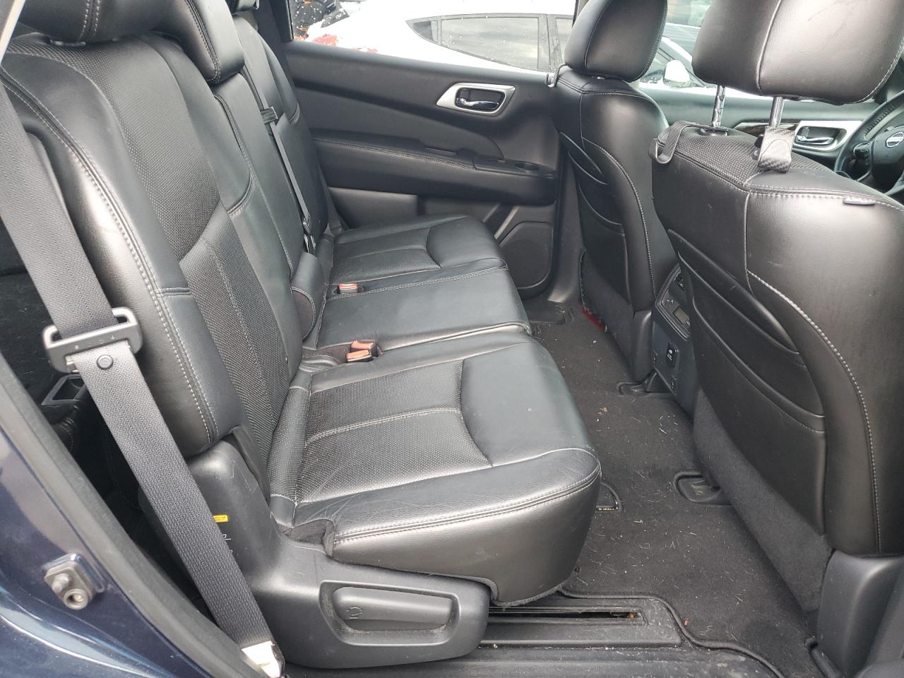 2013 Nissan Pathfinder - Image 11