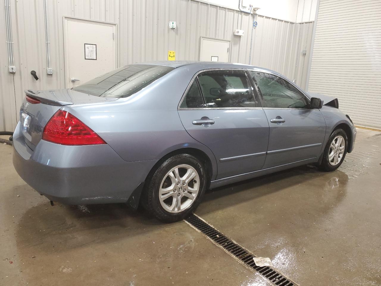 2007 Honda Accord - Image 3