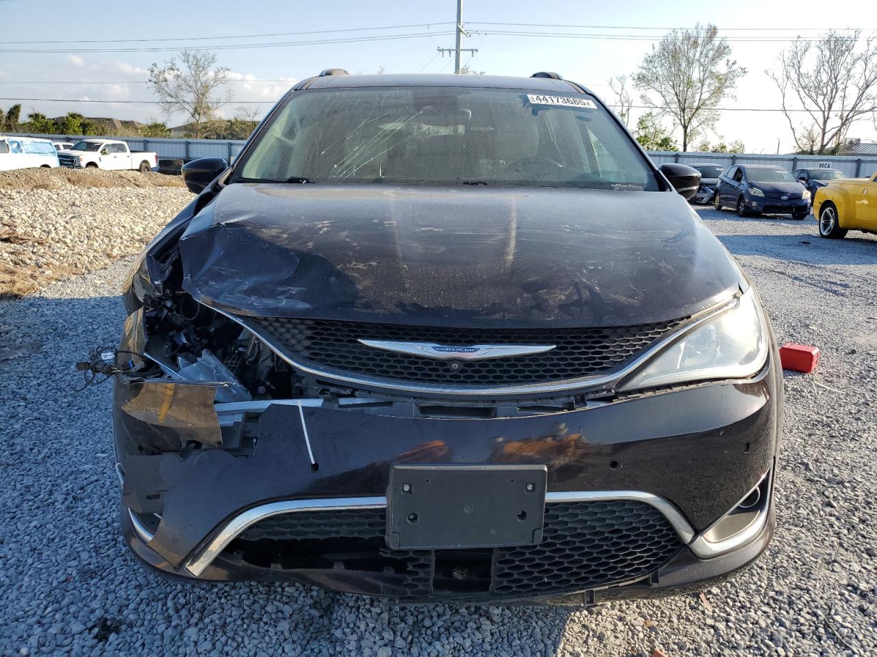 2018 Chrysler Pacifica - Image 5