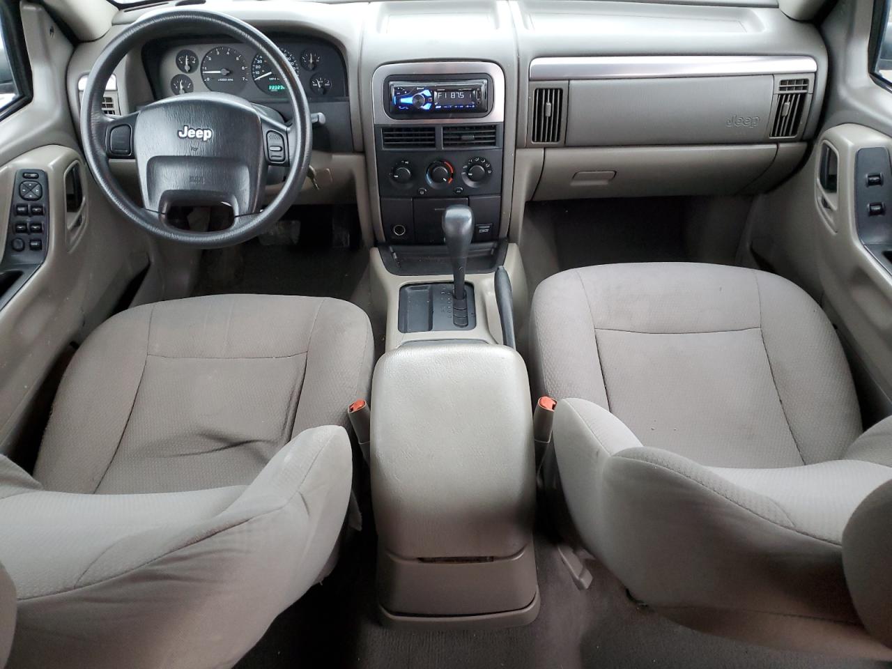 2002 Jeep Grand Cherokee - Image 8