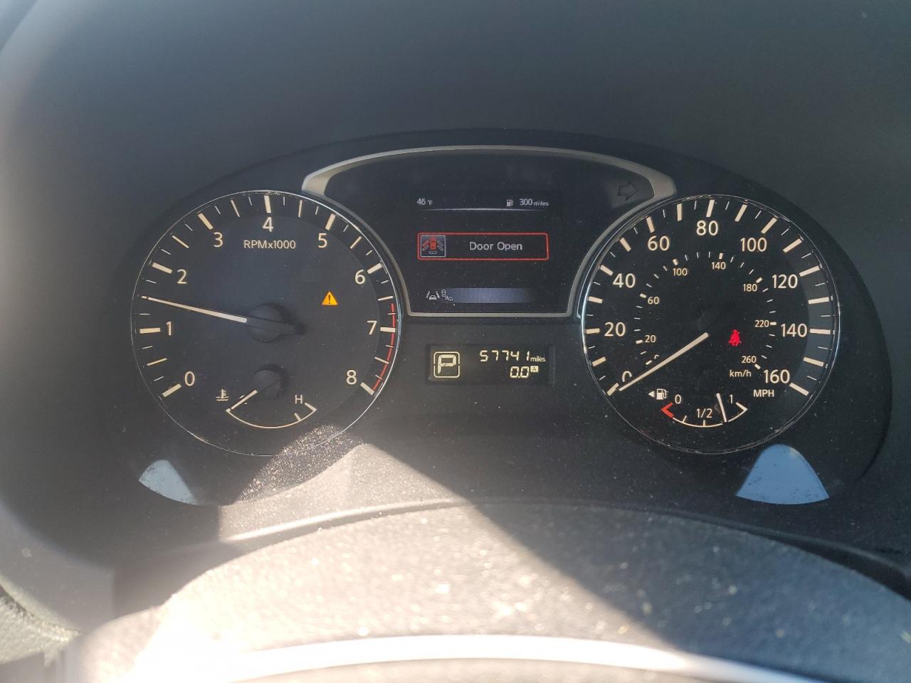 2015 Nissan Altima - Image 9