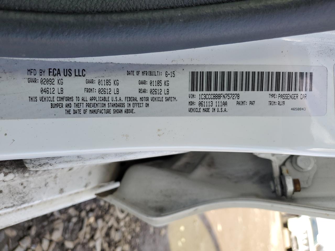 2015 Chrysler 200 - Image 14