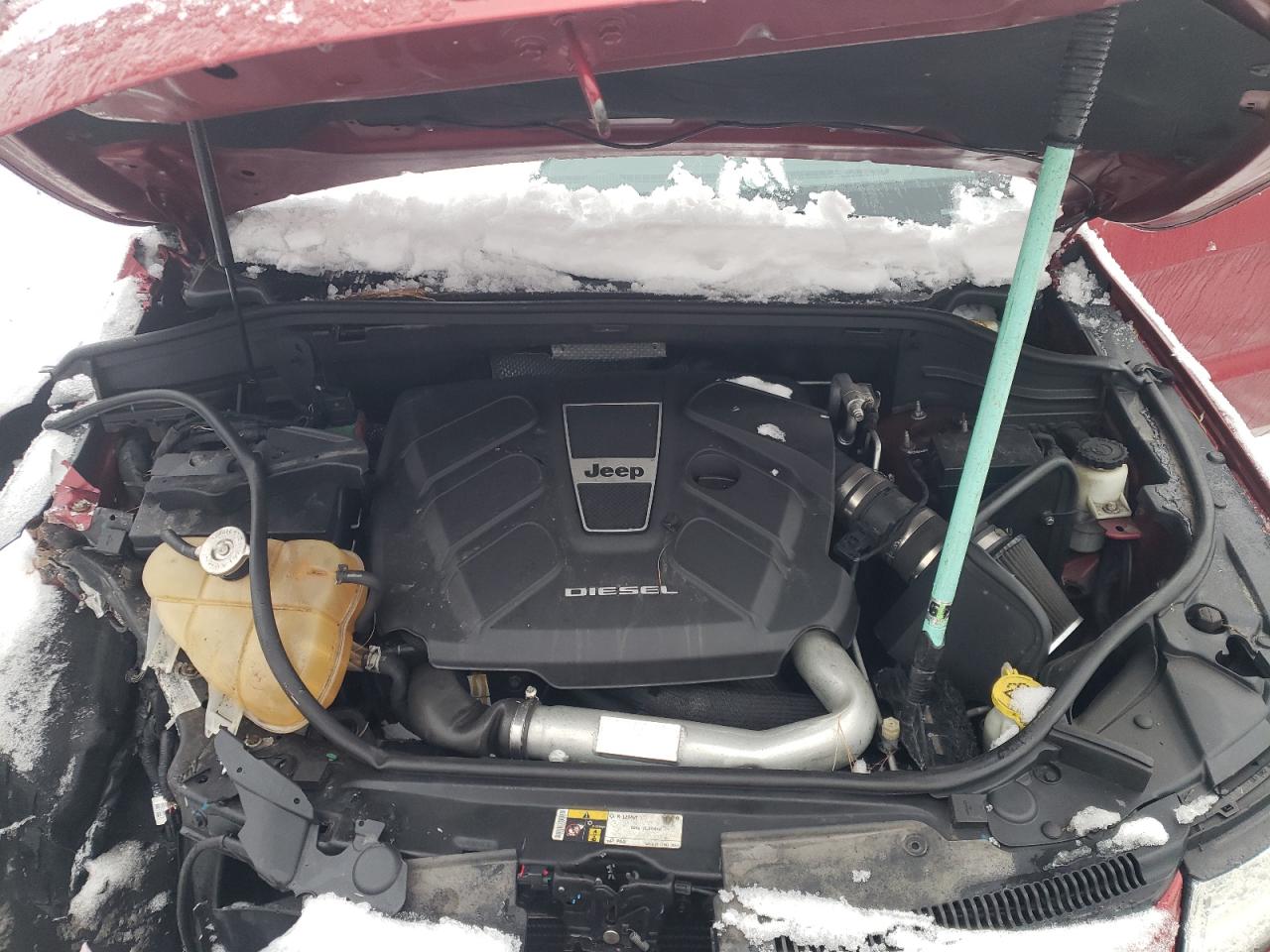 2015 Jeep Grand Cherokee - Image 12