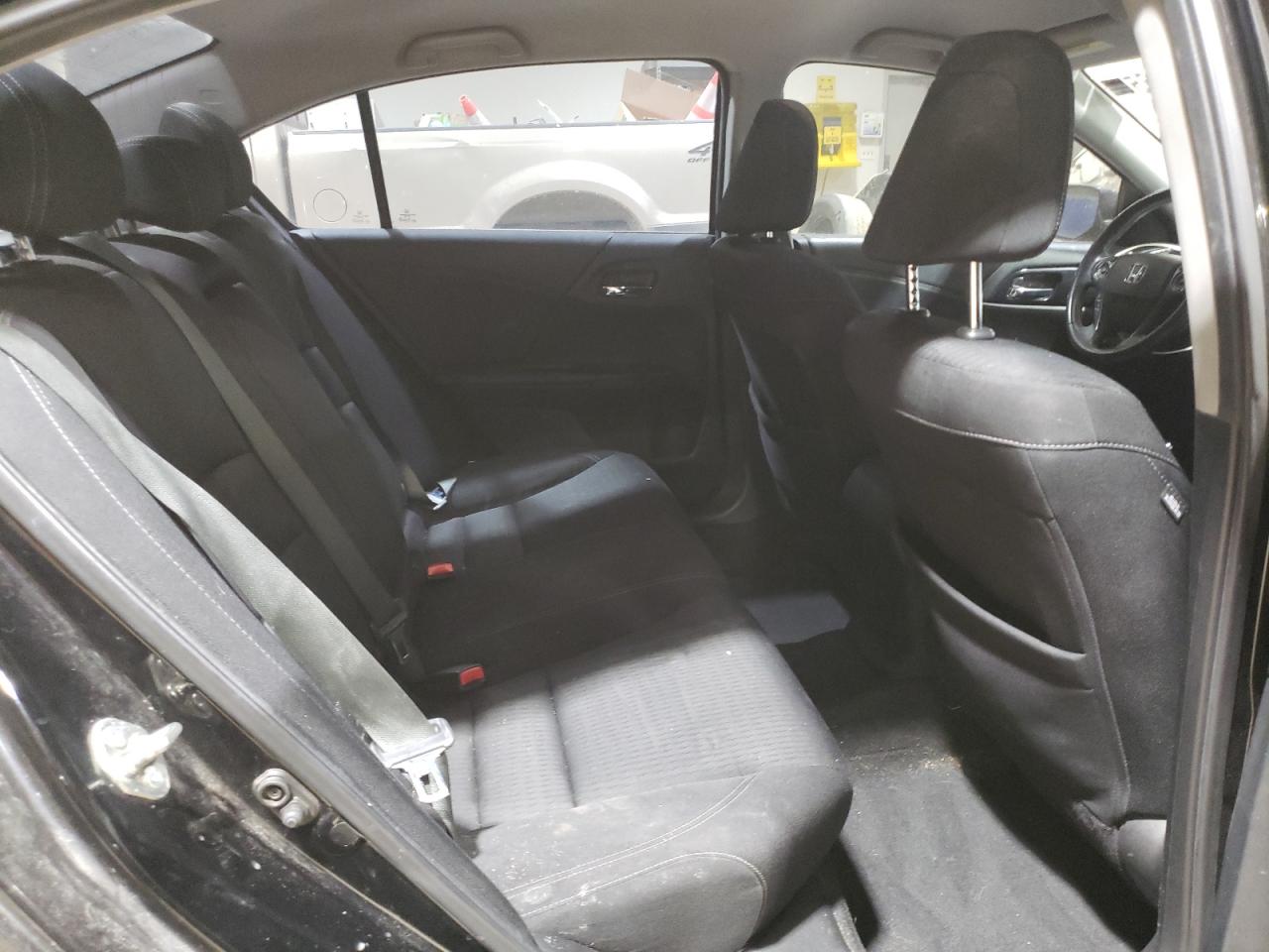 2015 Honda Accord - Image 10