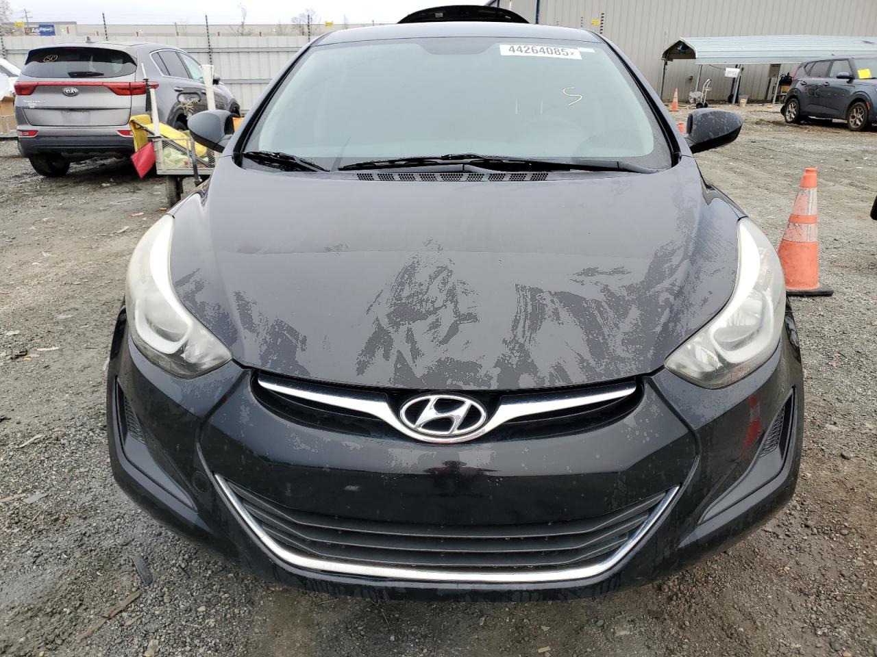 2016 Hyundai Elantra - Image 5