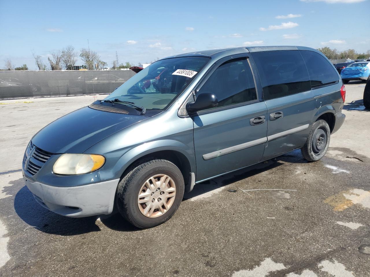Dodge Caravan