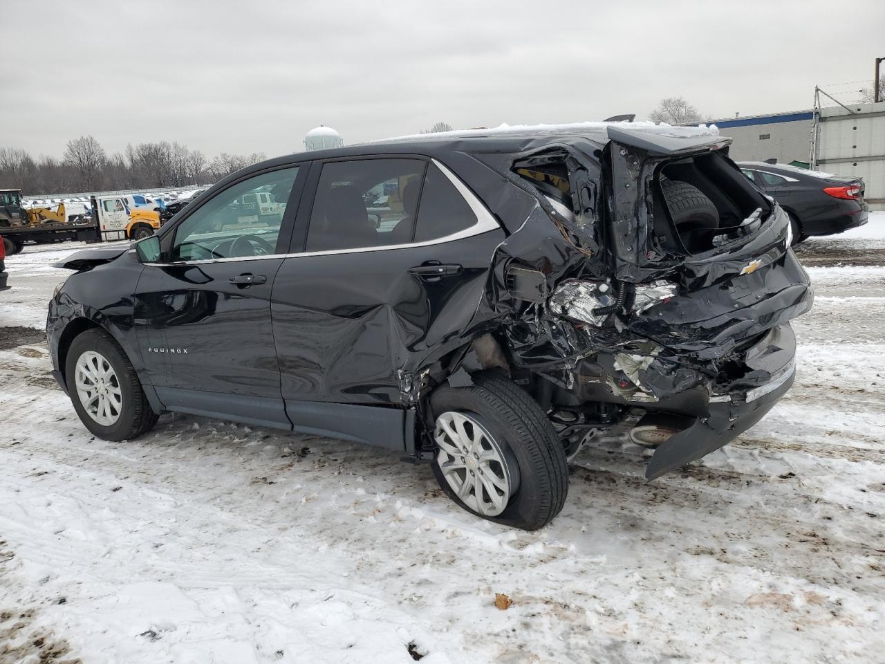 2019 Chevrolet Equinox - Image 2