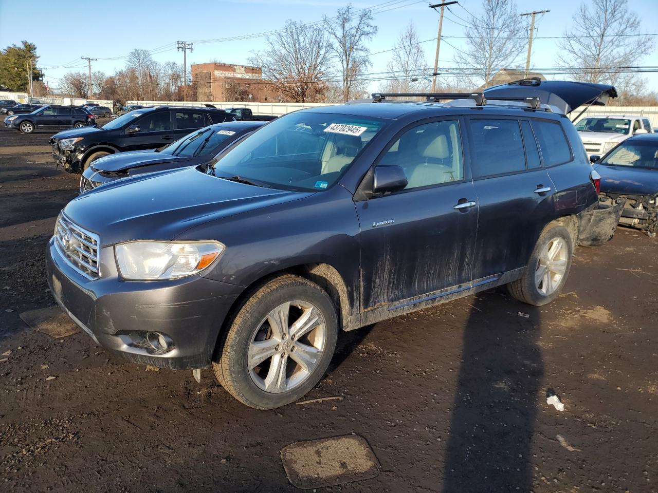 2010 Toyota Highlander - Image 1