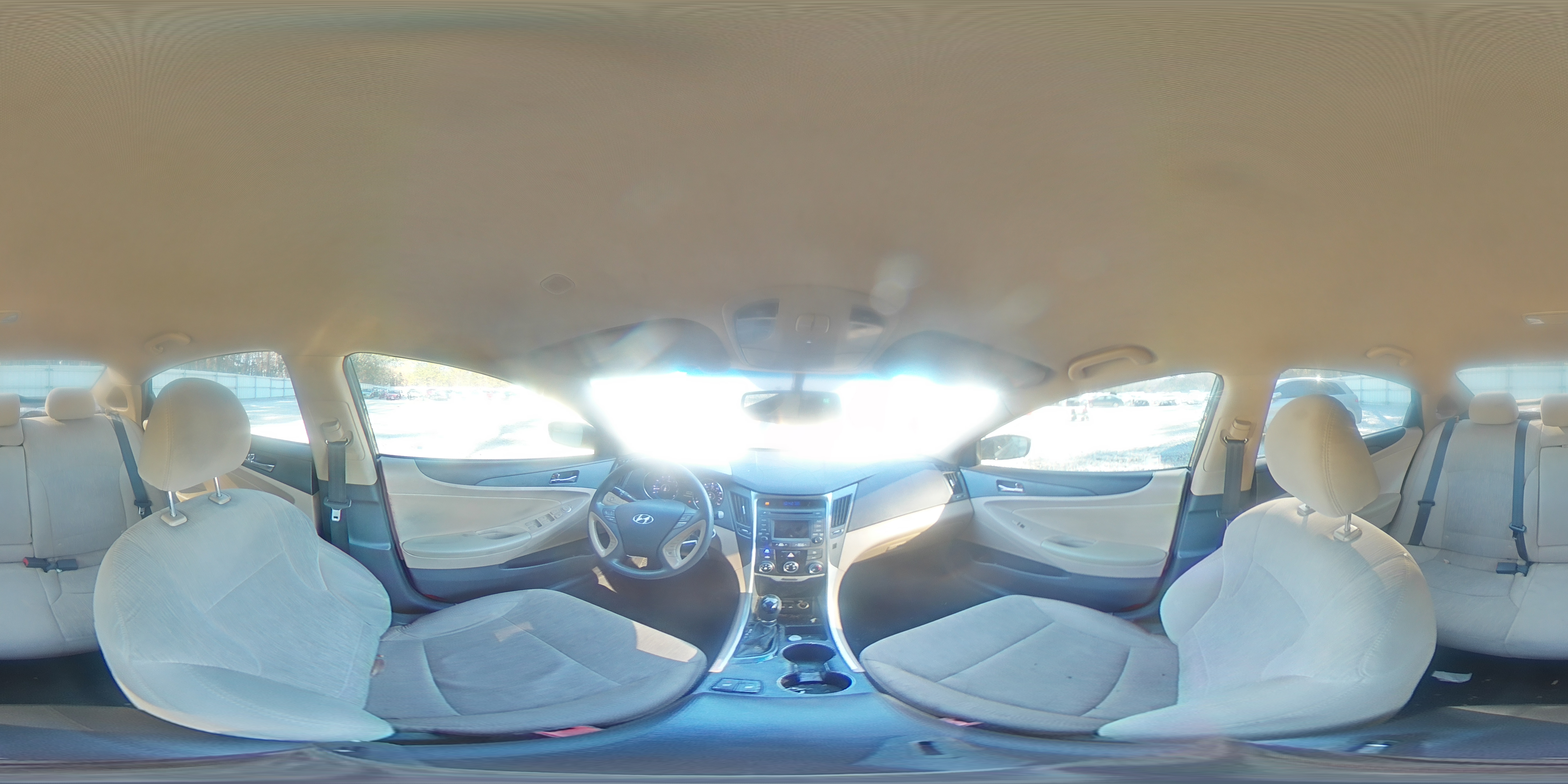 2014 Hyundai Sonata - Image 13