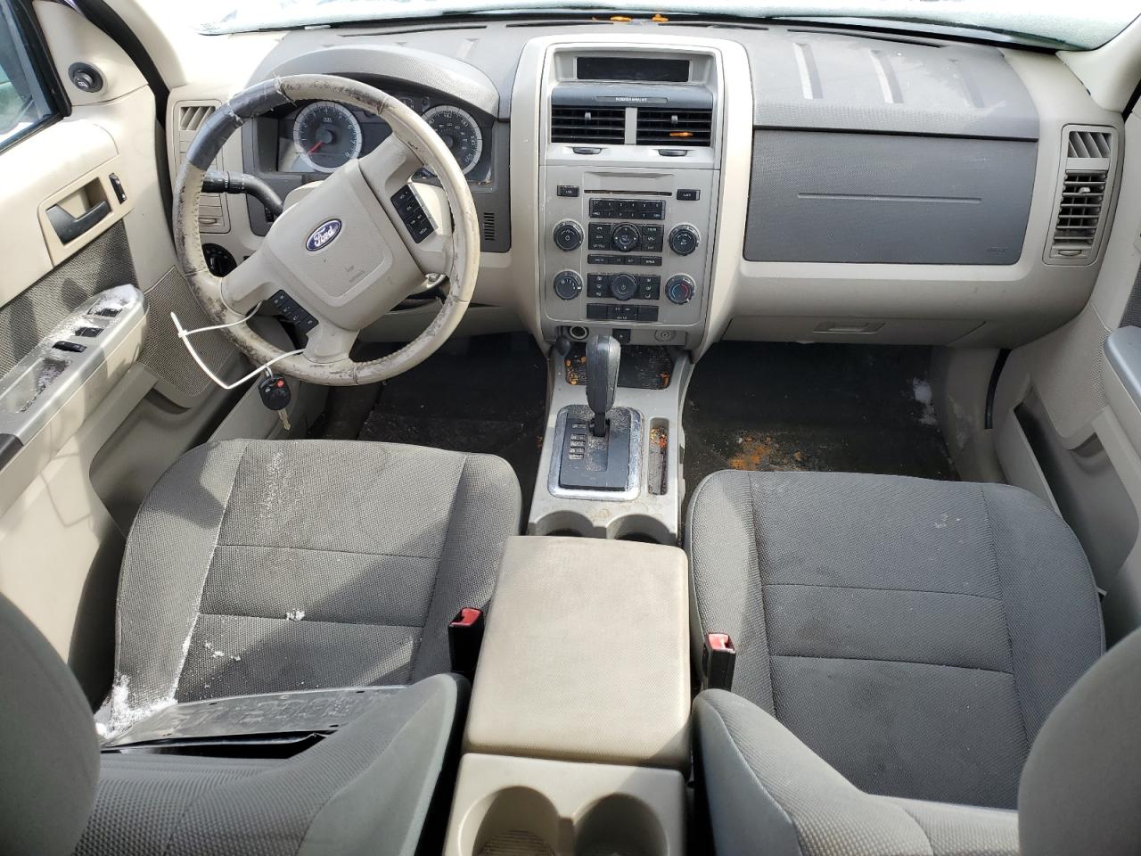 2009 Ford Escape - Image 8