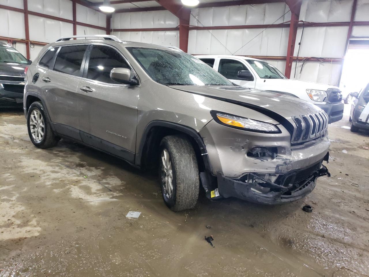 2016 Jeep Grand Cherokee - Image 4
