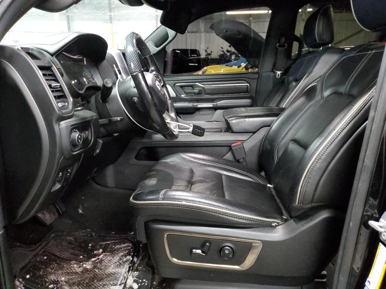 2020 RAM 1500 - Image 7