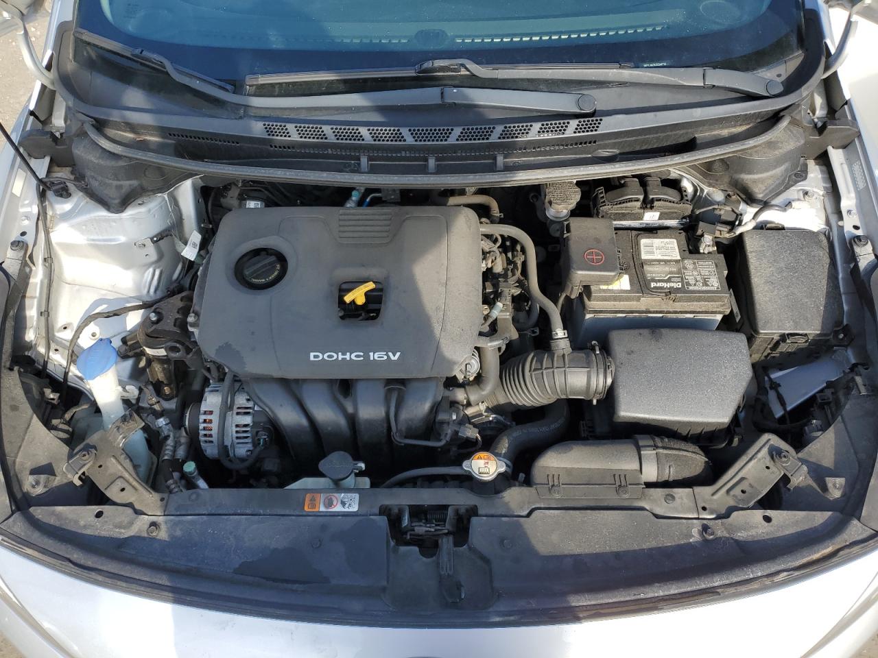 2018 Kia Forte - Image 11
