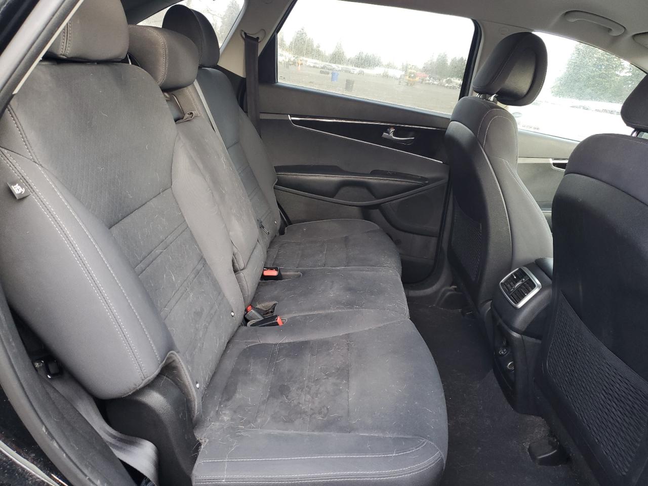 2016 Kia Sorento - Image 11