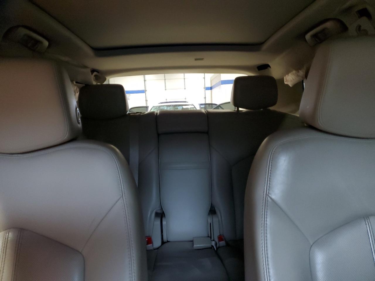 2016 Cadillac SRX - Image 10
