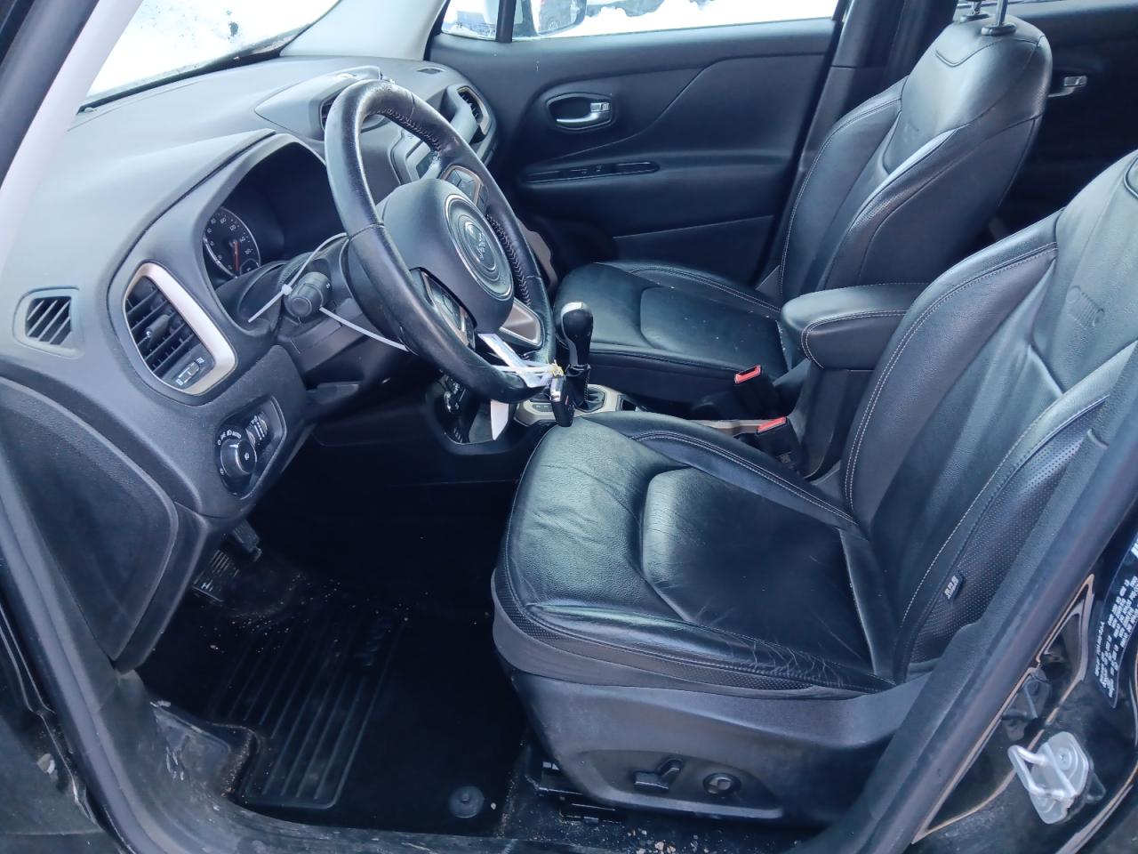 2015 Jeep Renegade - Image 7