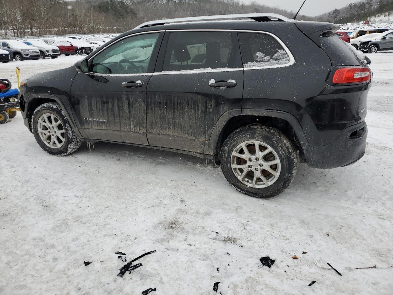 2015 Jeep Grand Cherokee - Image 2