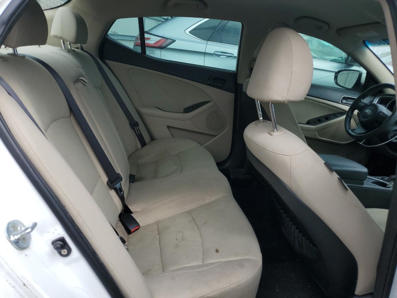 2015 Kia Optima - Image 10