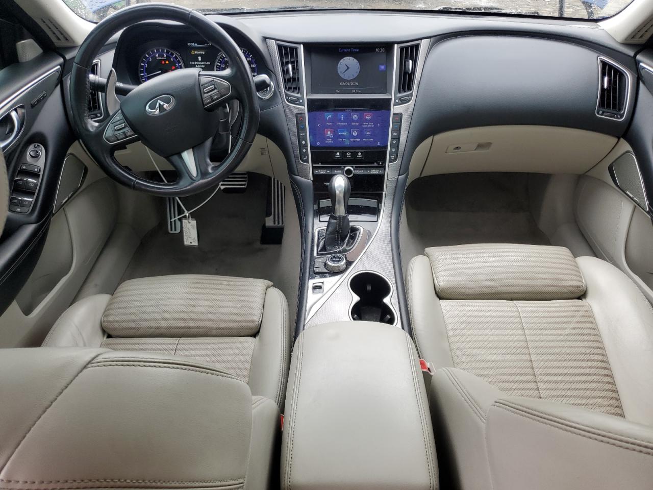 2017 Infiniti Q50 - Image 7