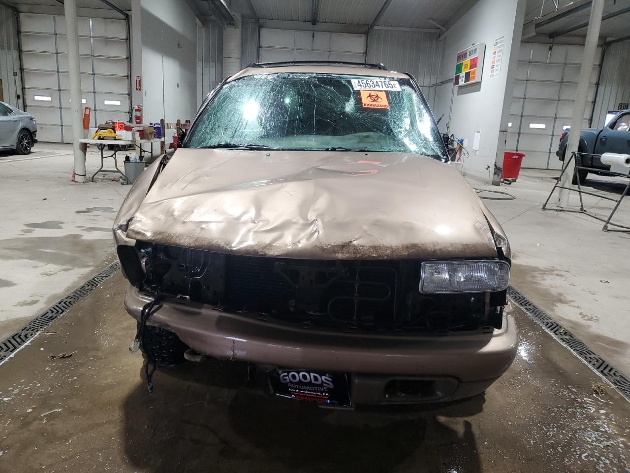 2004 Chevrolet Blazer - Image 5
