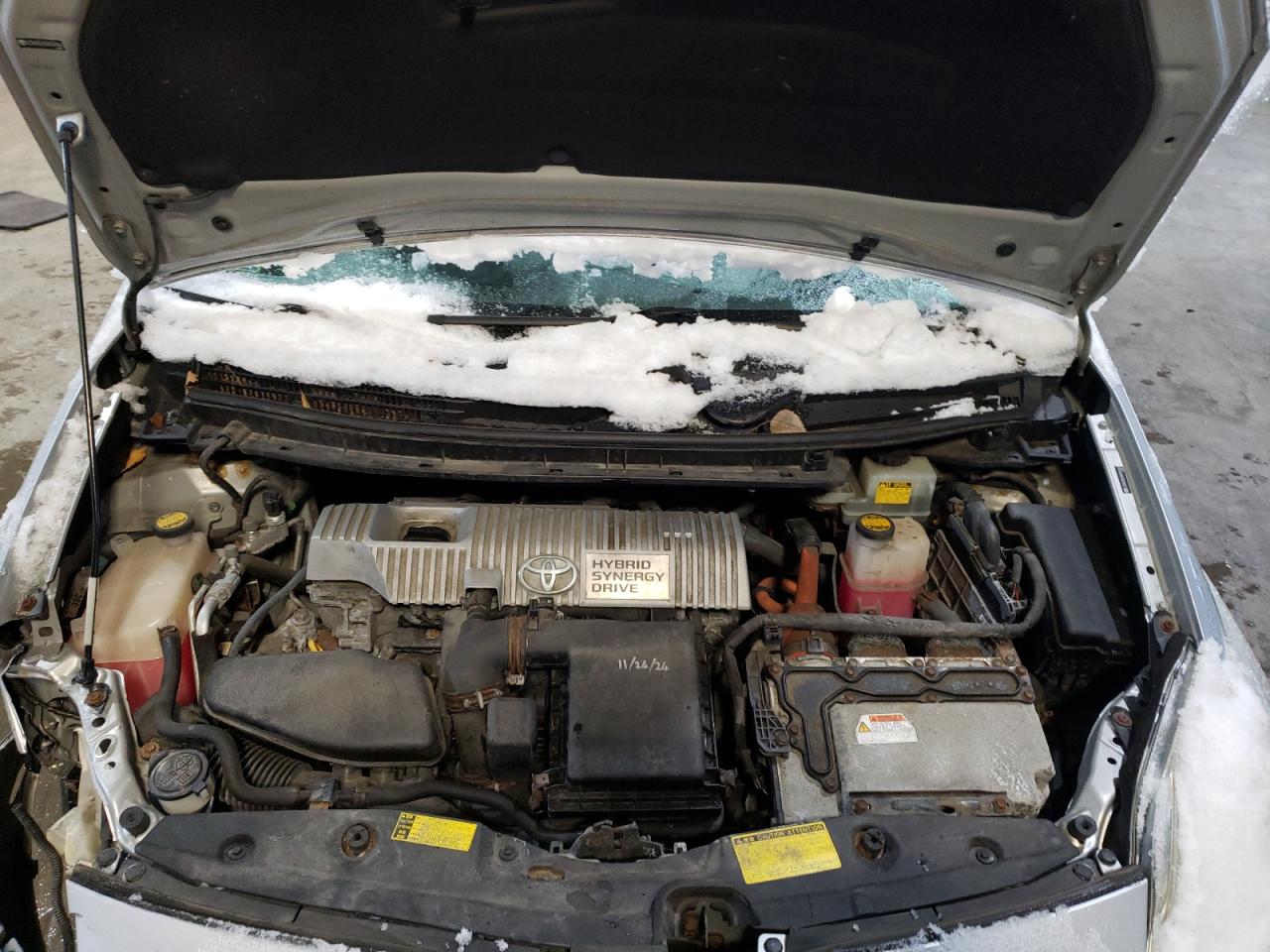 2010 Toyota Prius - Image 12