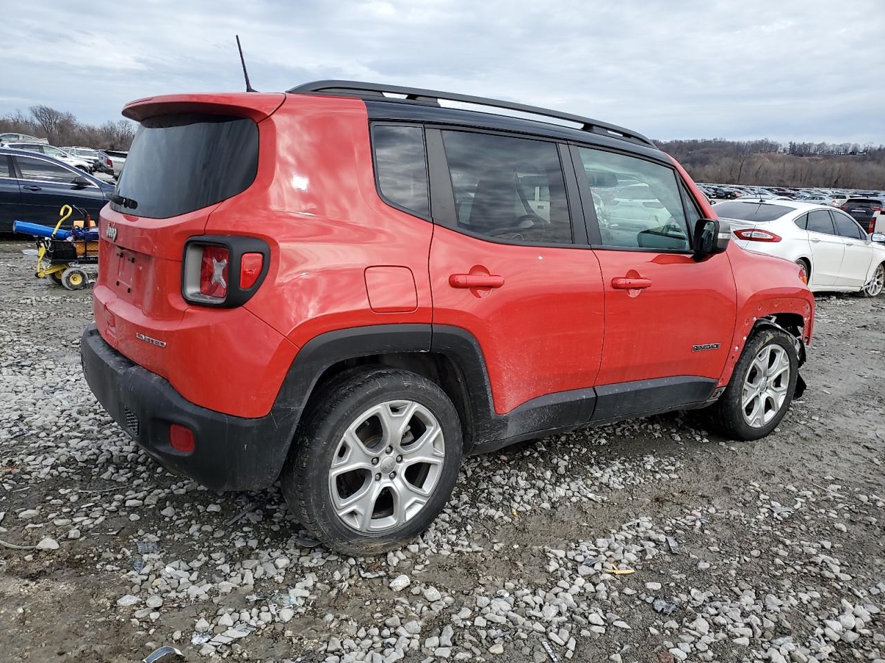 2020 Jeep Renegade - Image 3