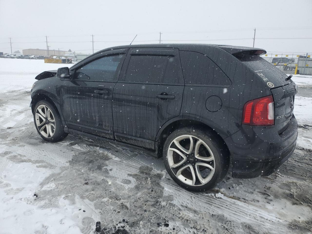 2011 Ford Edge - Image 2