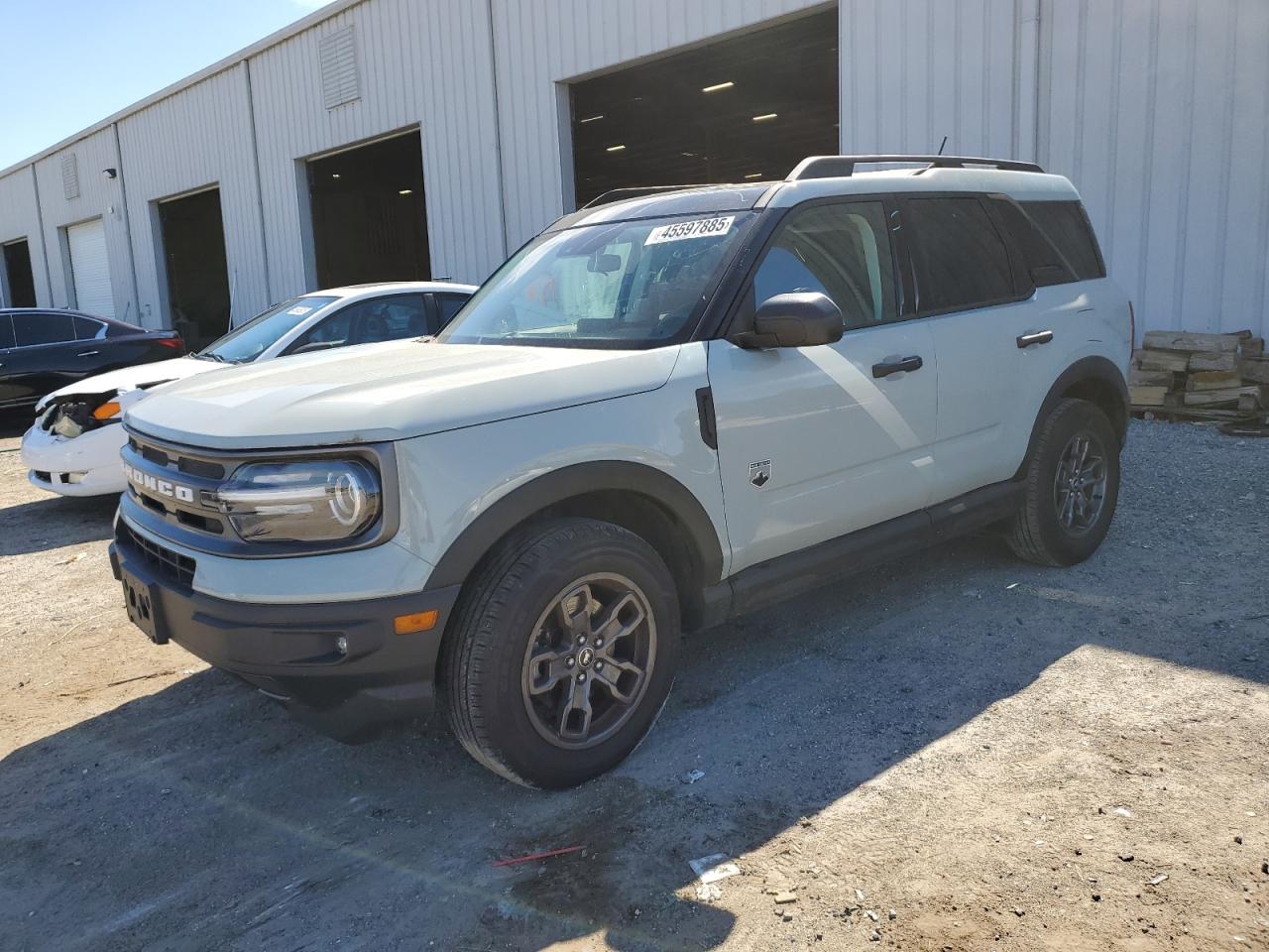 2021 Ford Bronco - Image 1