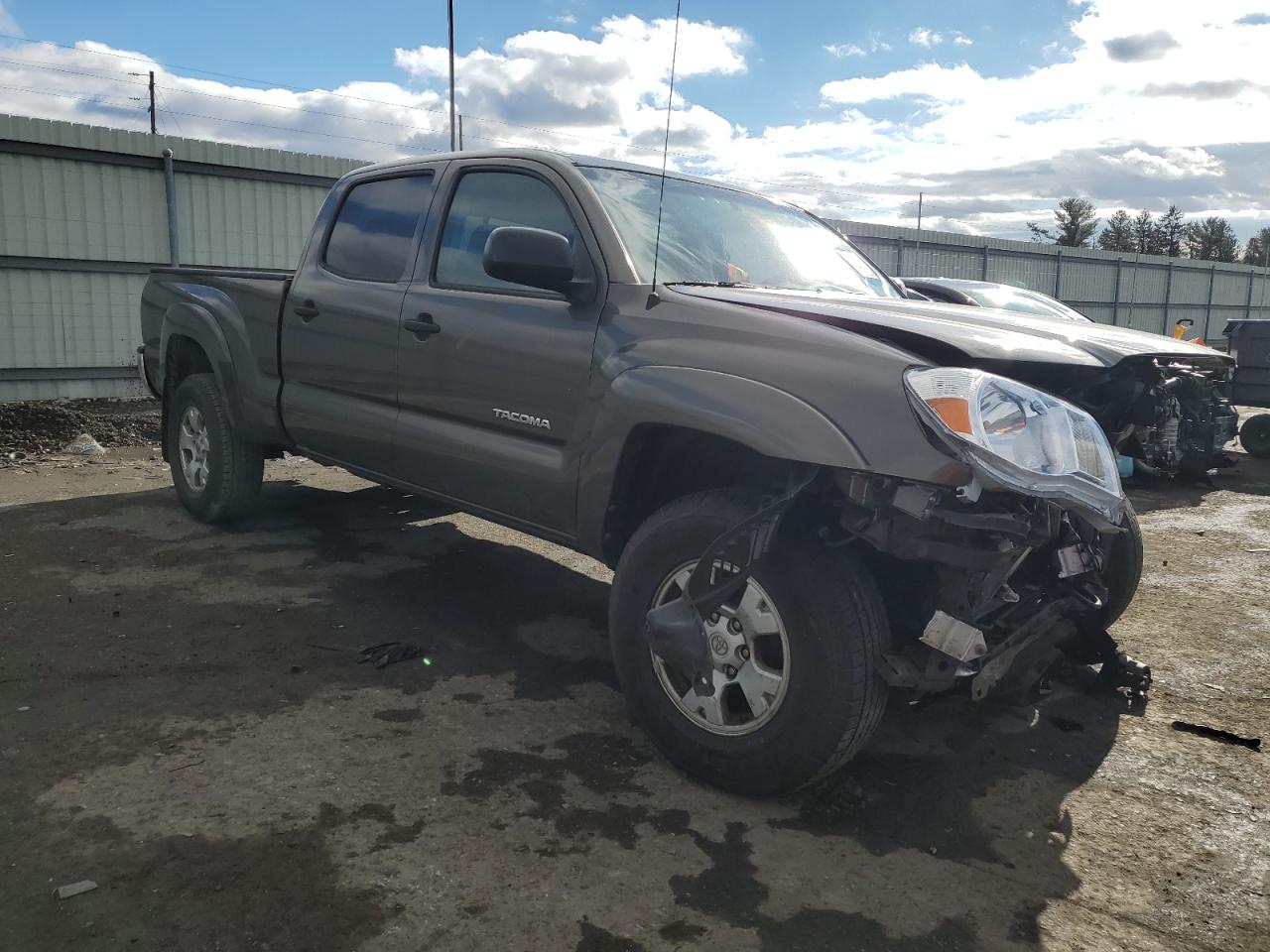 2011 Toyota Tacoma - Image 4