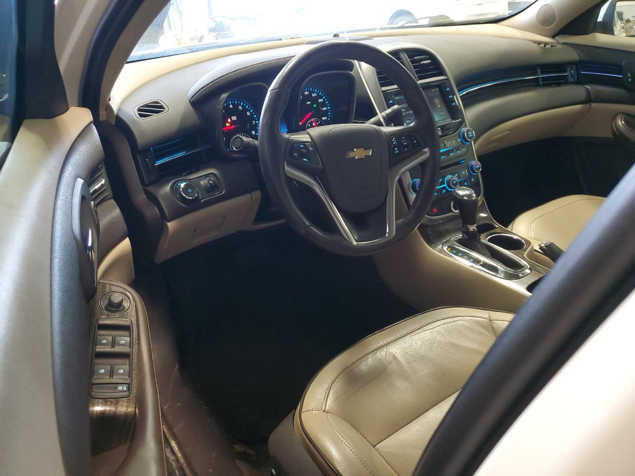 2014 Chevrolet Malibu - Image 8