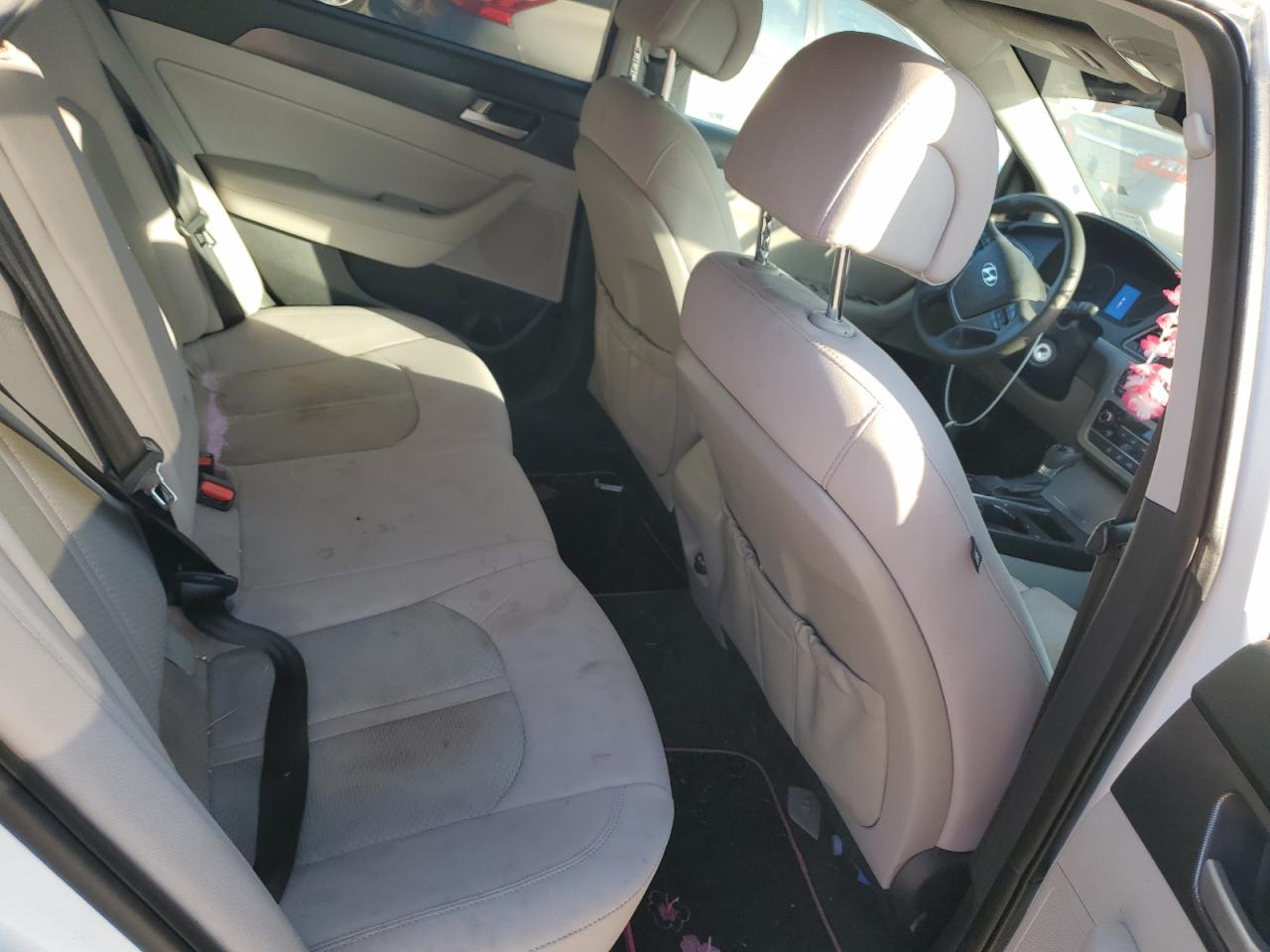 2016 Hyundai Sonata - Image 10