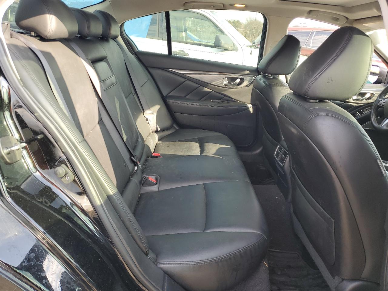 2017 Infiniti Q50 - Image 10