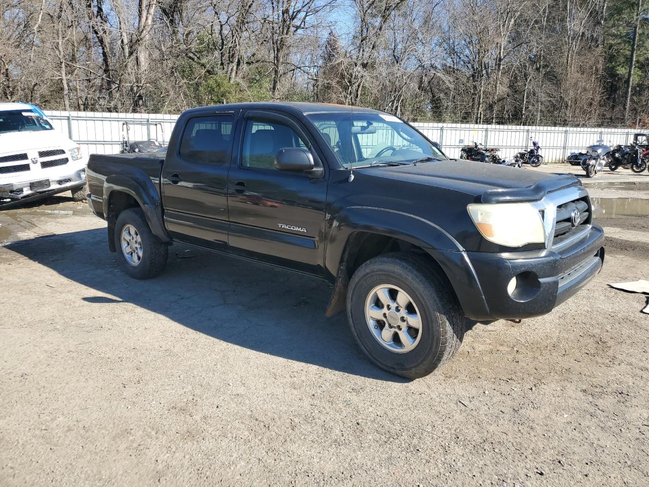 2006 Toyota Tacoma - Image 4