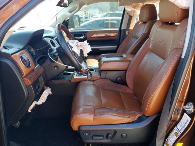 Pickups TOYOTA TUNDRA 2014 Brązowy