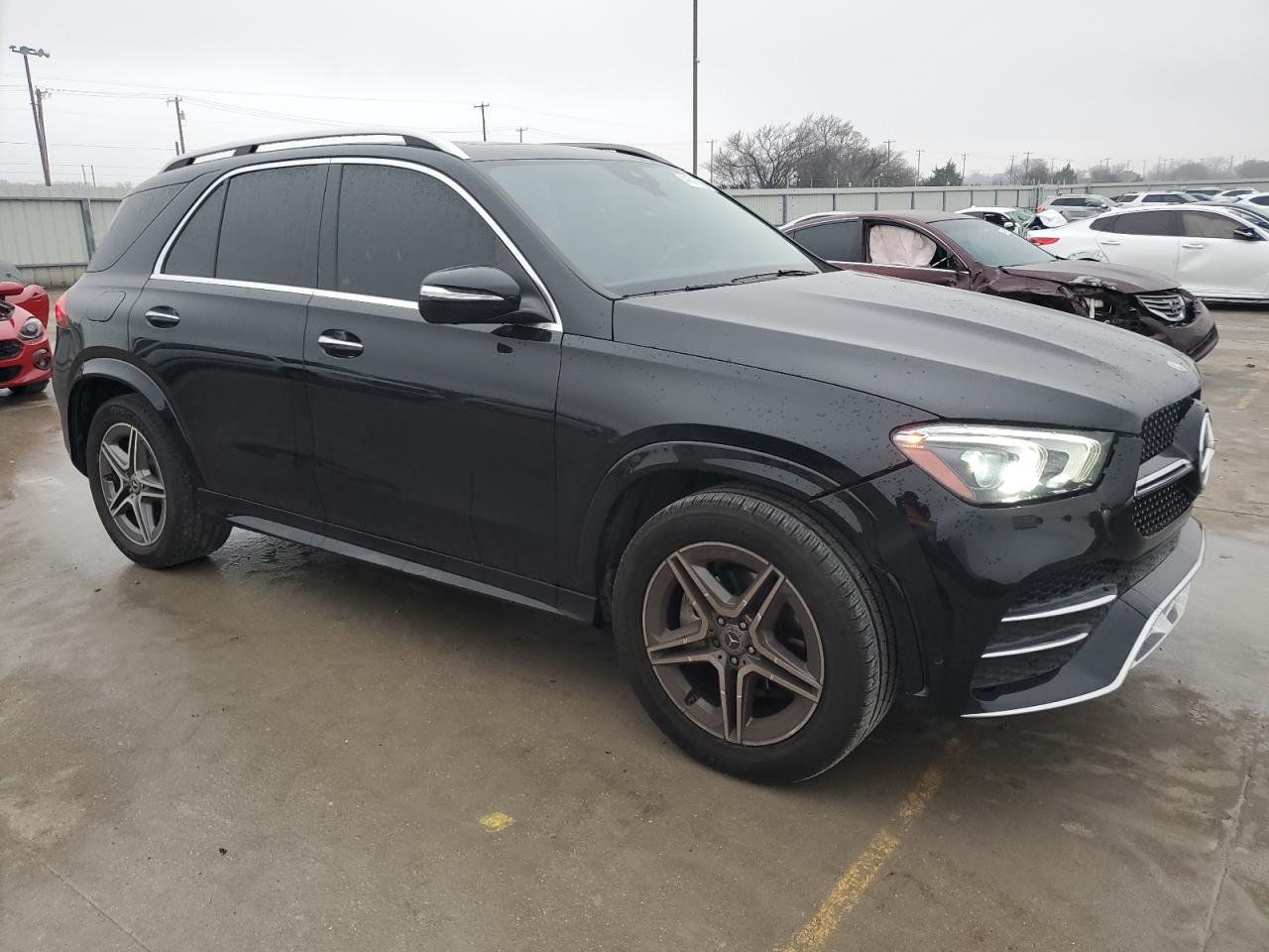 2022 Mercedes-Benz GLE - Image 4