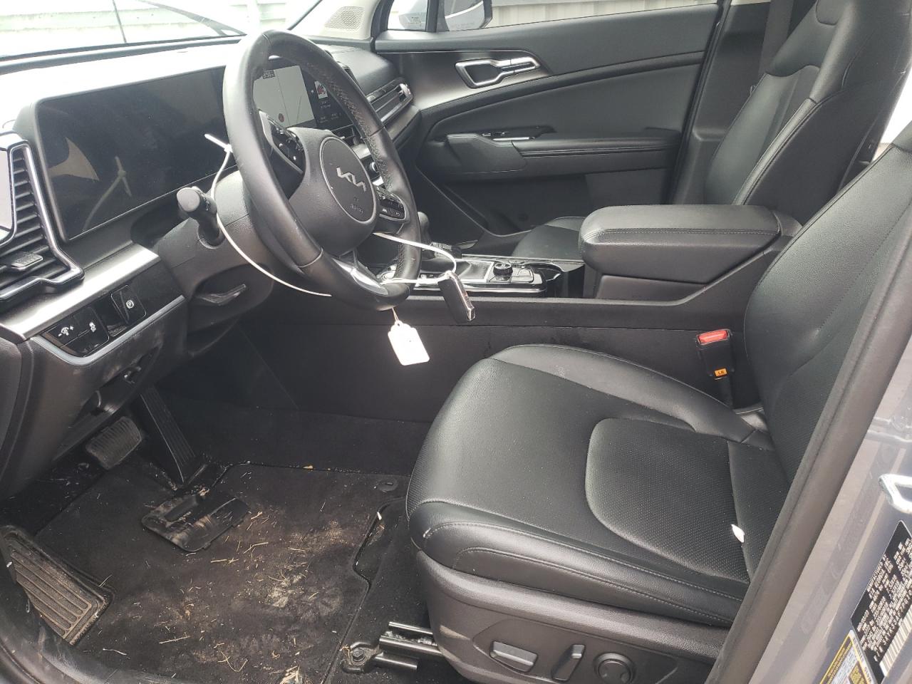 2023 Kia Sportage - Image 7