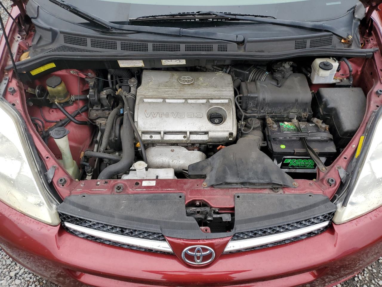 2005 Toyota Sienna - Image 12