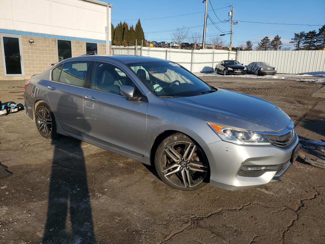 2016 Honda Accord - Image 4