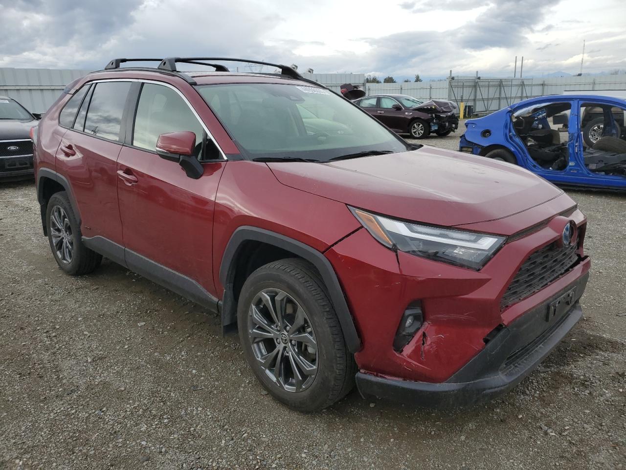 2022 Toyota RAV 4 - Image 4