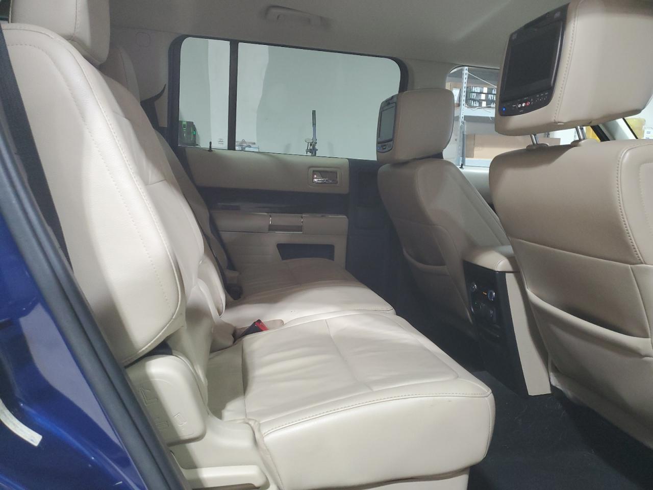 2013 Ford Flex - Image 11