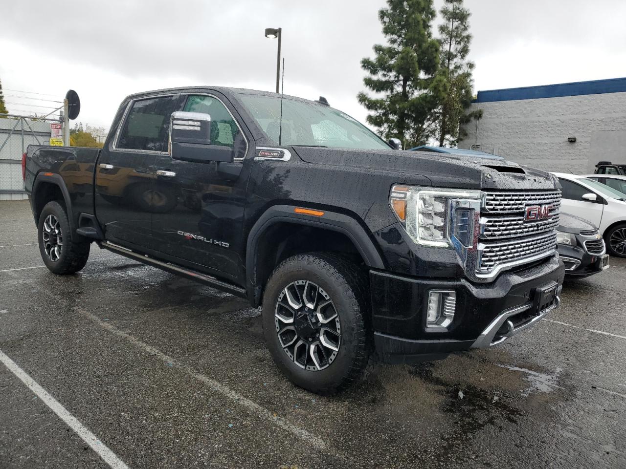 2022 GMC Sierra - Image 4