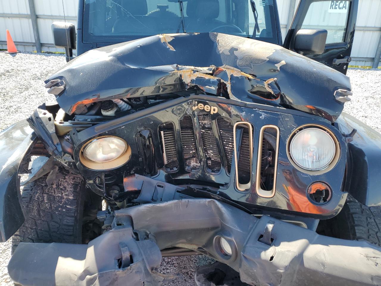 2014 Jeep Wrangler - Image 12
