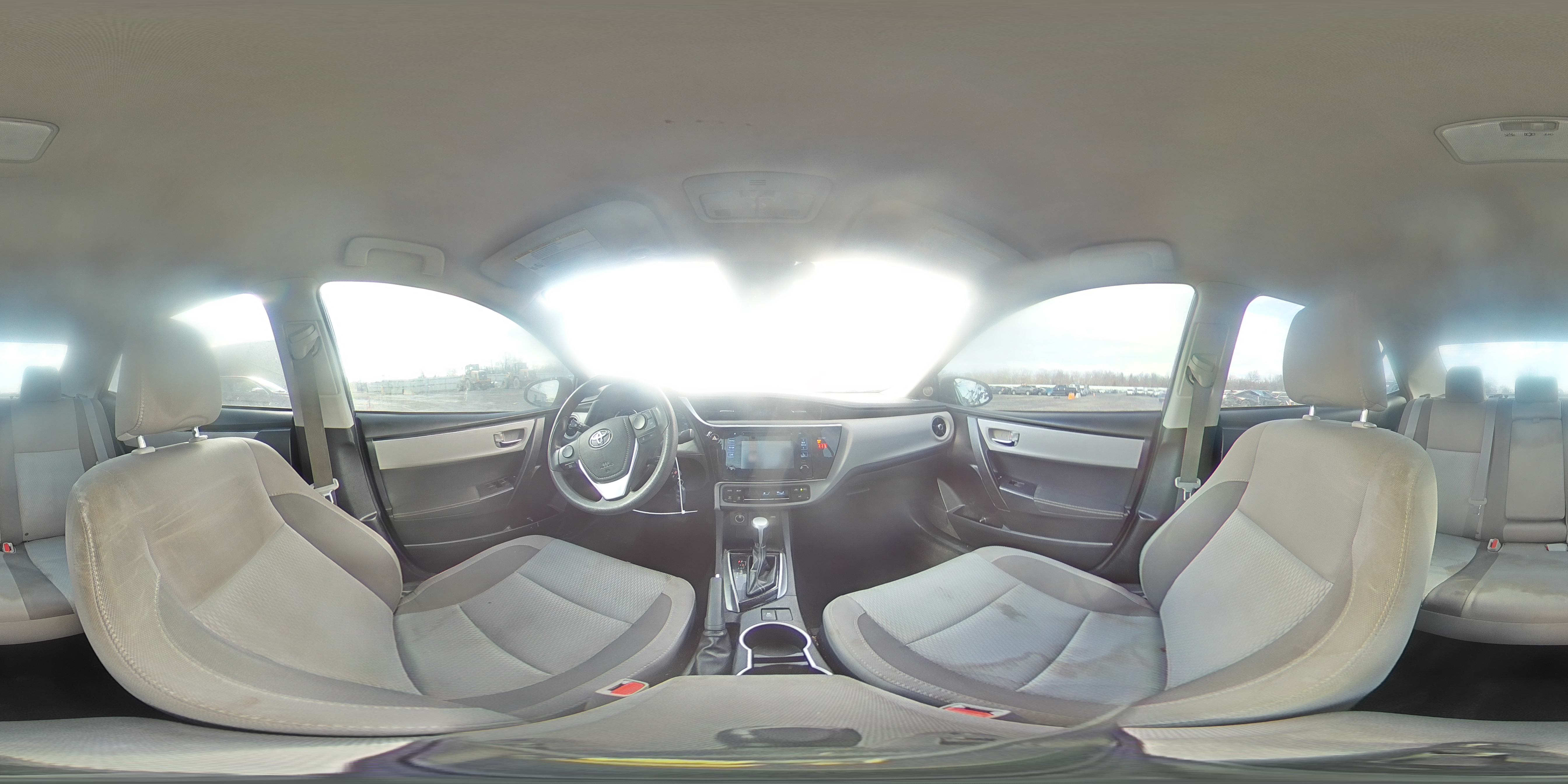2018 Toyota Corolla - Image 15